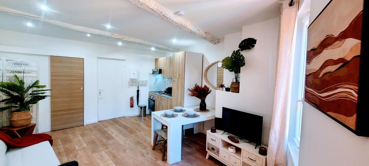 Studio Aux Pieds Des Parfumeries Grasse Exteriör bild
